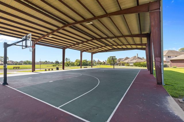 19327 Cloud Peak Drive, Tomball, TX 77377