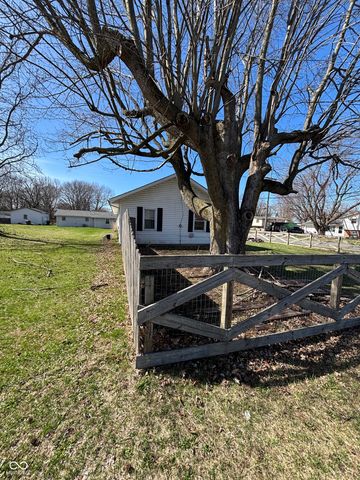 1719 Lindberg Road, Anderson, IN 46012