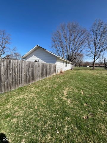 1719 Lindberg Road, Anderson, IN 46012