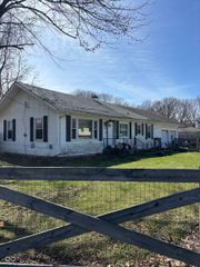 1719 Lindberg Road, Anderson, IN 46012