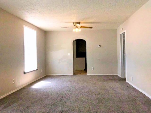 1933 S Palisade Ave., Wichita, KS 67213