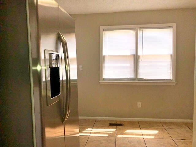 1933 S Palisade Ave., Wichita, KS 67213