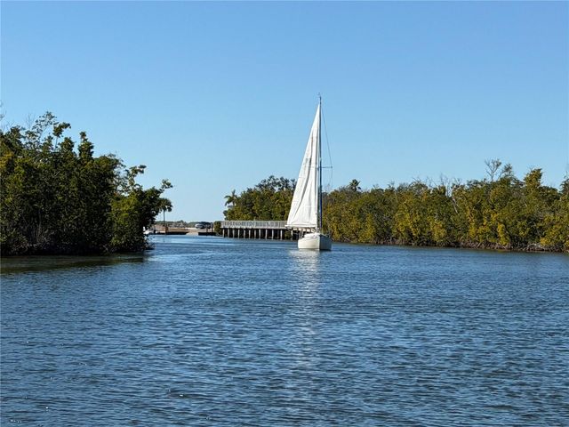 25567 HERITAGE LAKE BOULEVARD 29, Punta Gorda, FL 33983