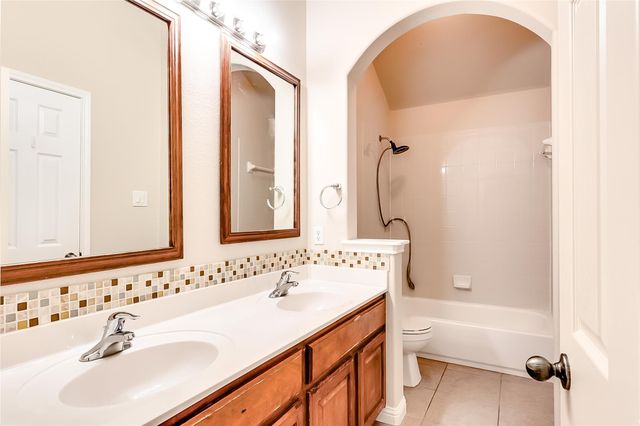 3611 Fossilwood WAY, Round Rock, TX 78681