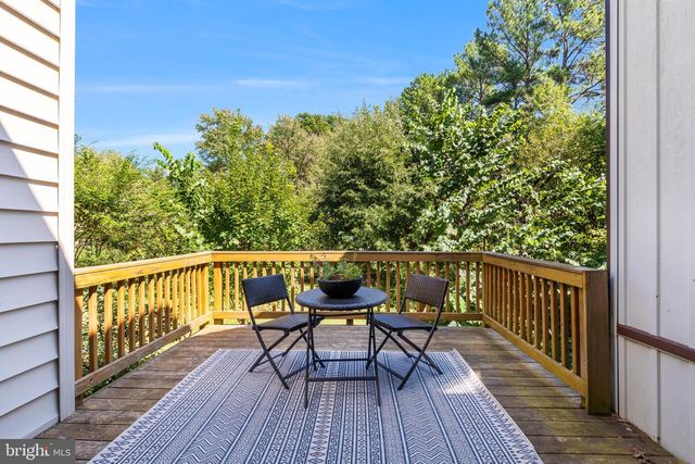 1518 FARSTA CT, Reston, VA 20190