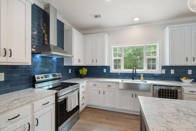 2762 Emily Lane SW, Shallotte, NC 28470