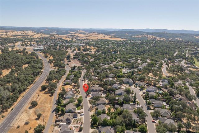 431 Live Oak Dr Dr, Angels Camp, CA 95222