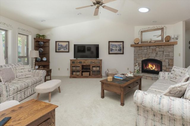 431 Live Oak Dr Dr, Angels Camp, CA 95222