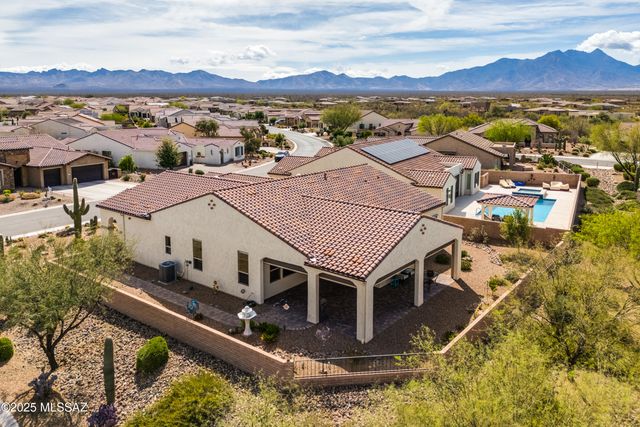 495 N Hale Drive, Green Valley, AZ 85614