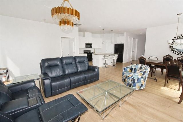 615 Clark Lake Estates Drive, Grayson, GA 30017