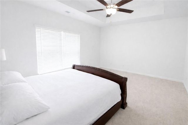 615 Clark Lake Estates Drive, Grayson, GA 30017