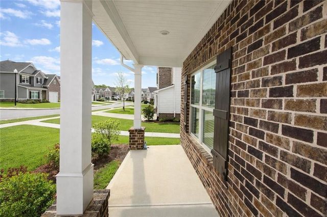 615 Clark Lake Estates Drive, Grayson, GA 30017