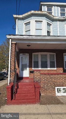 202 COMMONWEALTH AVE, Trenton, NJ 08629