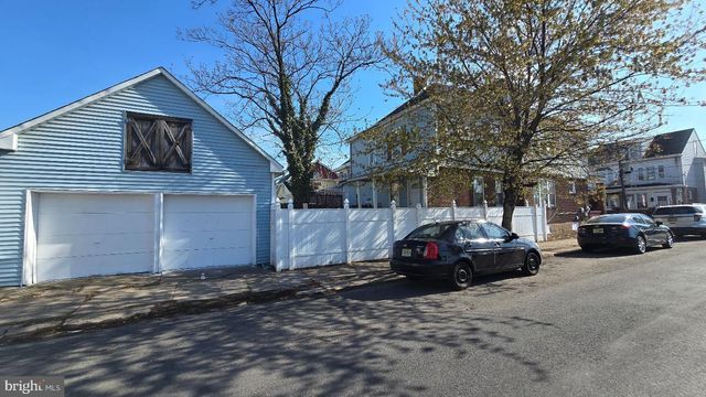 202 COMMONWEALTH AVE, Trenton, NJ 08629