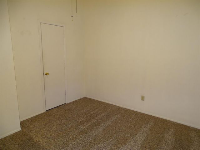 212 N Troy, B, Lubbock, TX 79416