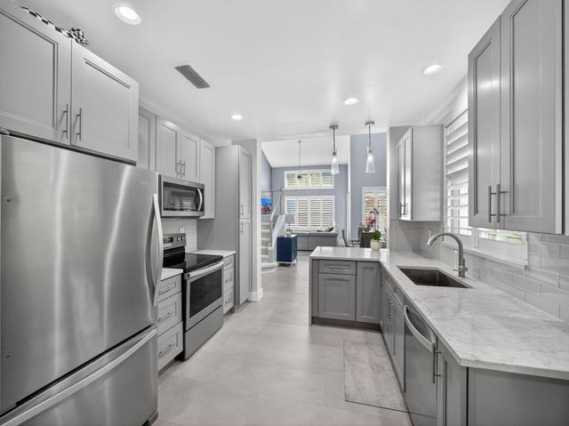 2028 Mainsail Circle, Jupiter, FL 33477