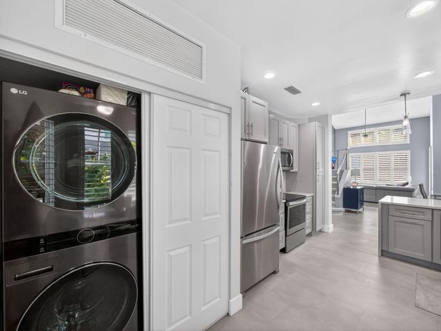 2028 Mainsail Circle, Jupiter, FL 33477