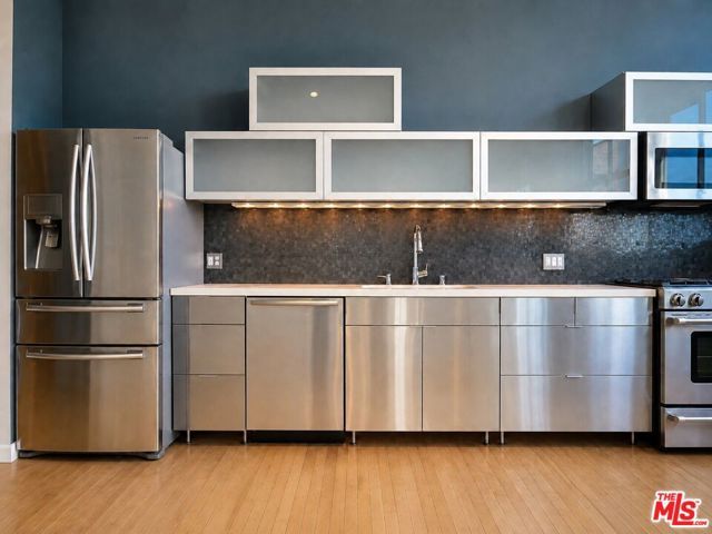 1850 Industrial Street 411, Los Angeles, CA 90021