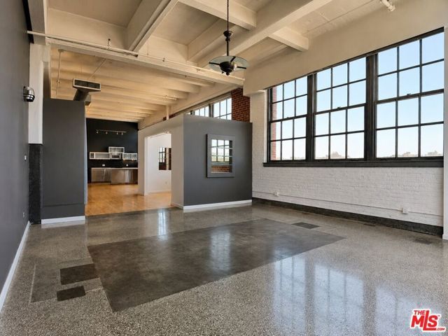 1850 Industrial Street 411, Los Angeles, CA 90021