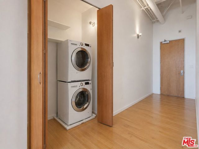 1850 Industrial Street 411, Los Angeles, CA 90021
