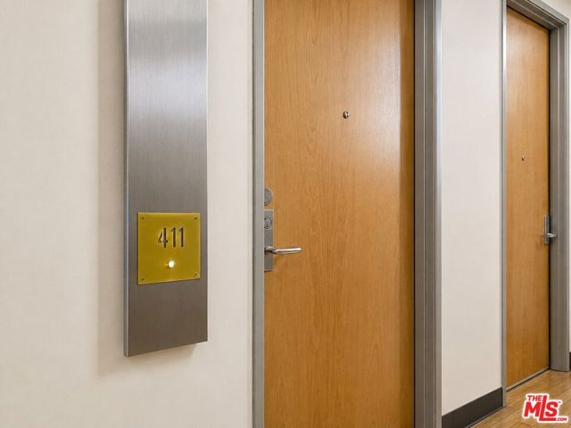 1850 Industrial Street 411, Los Angeles, CA 90021