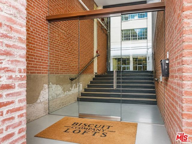 1850 Industrial Street 411, Los Angeles, CA 90021