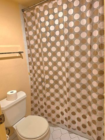 9330 Lime Bay Boulevard 301, Tamarac, FL 33321
