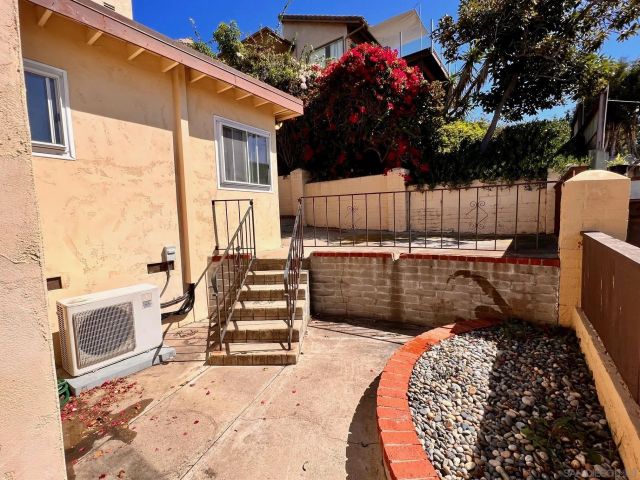 1021 W Palm, San Diego, CA 92103