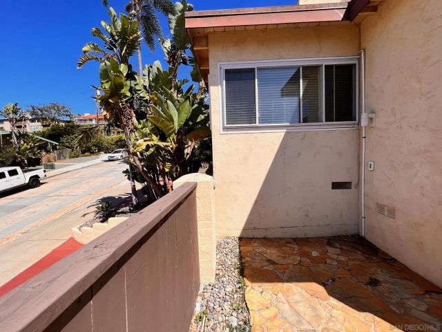 1021 W Palm, San Diego, CA 92103