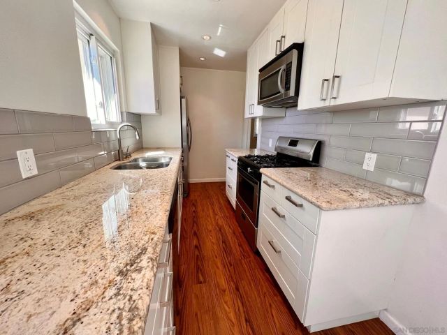 1021 W Palm, San Diego, CA 92103