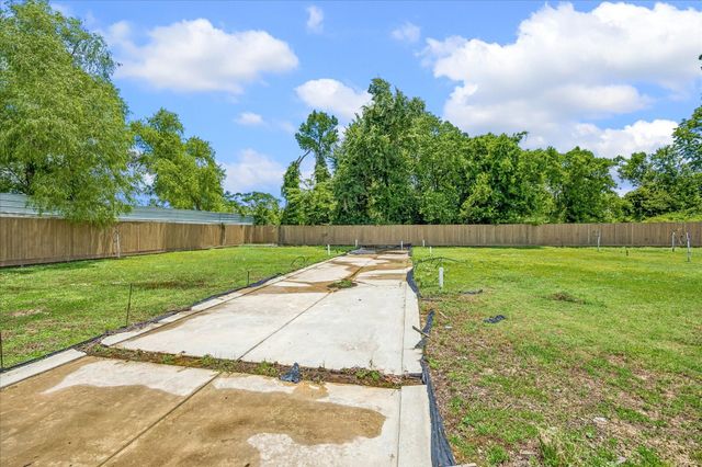 6060 Tc Jester Blvd, Houston, TX 77091