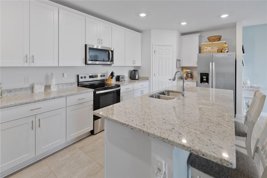 Image 11 of property listing at 3773 GIORGIO DRIVE, Winter Haven, FL 33884