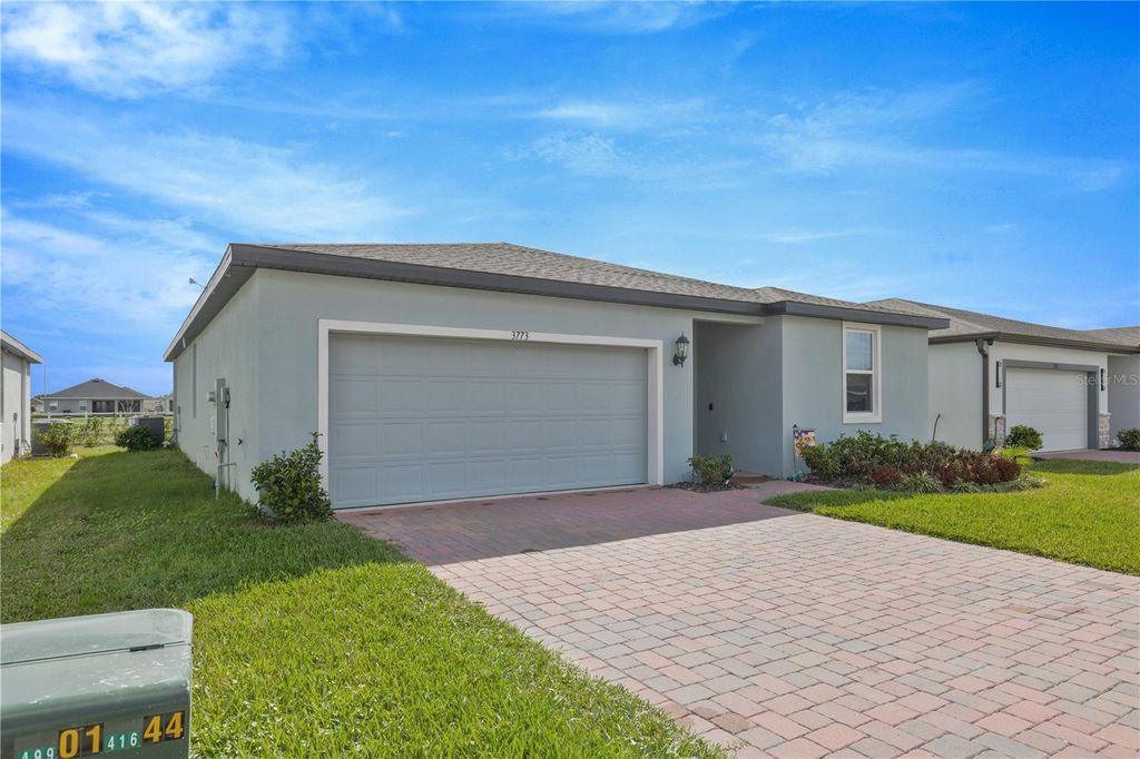 Image 3 of property listing at 3773 GIORGIO DRIVE, Winter Haven, FL 33884