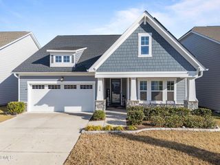 176 Auburn Village Boulevard, Raleigh, NC 27610