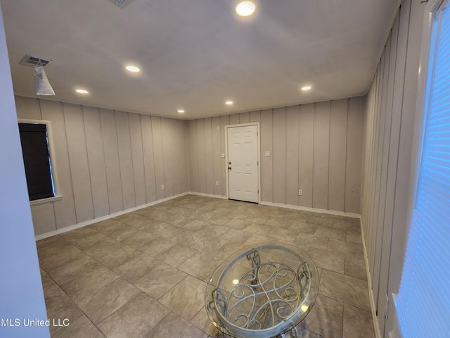 1615 Thornton Avenue, 36, Gulfport, MS 39501