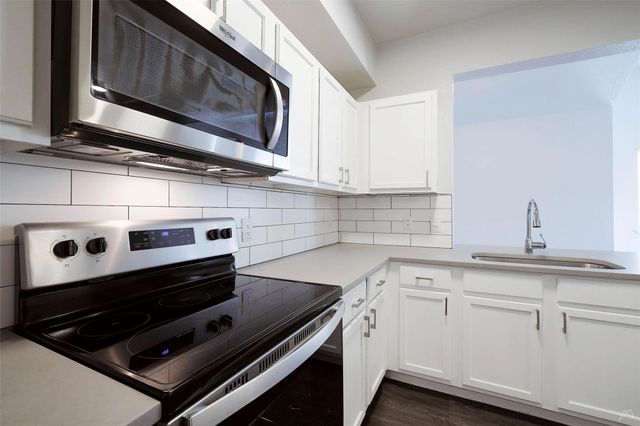 12215 Hunters Chase DR S-7303S, Austin, TX 78729