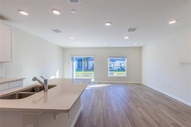 4987 PRAIRIE PRESERVE RUN, St Cloud, FL 34772