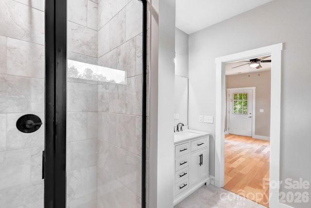 127 Northbend Drive, Asheville, NC 28804