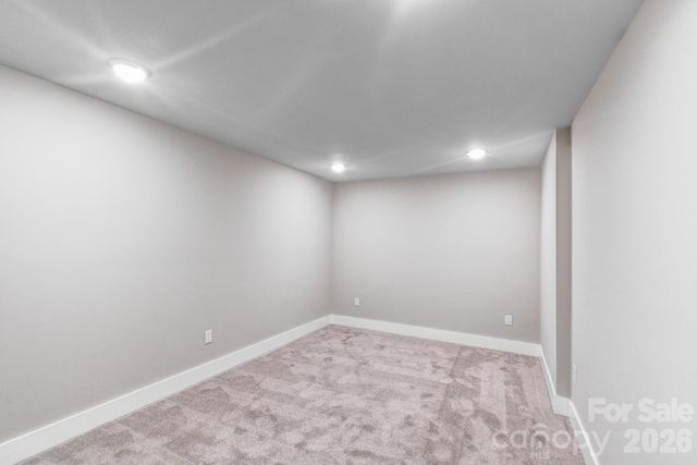 127 Northbend Drive, Asheville, NC 28804