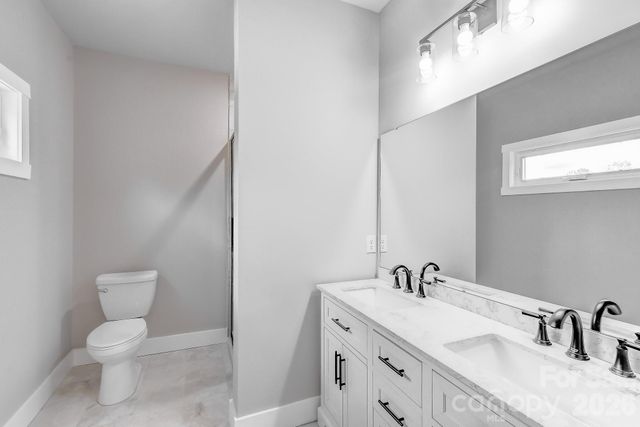 127 Northbend Drive, Asheville, NC 28804