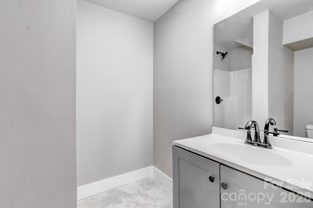 127 Northbend Drive, Asheville, NC 28804