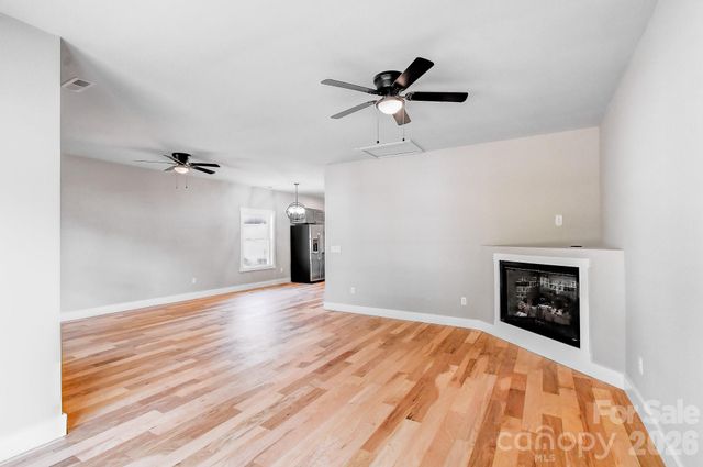 127 Northbend Drive, Asheville, NC 28804