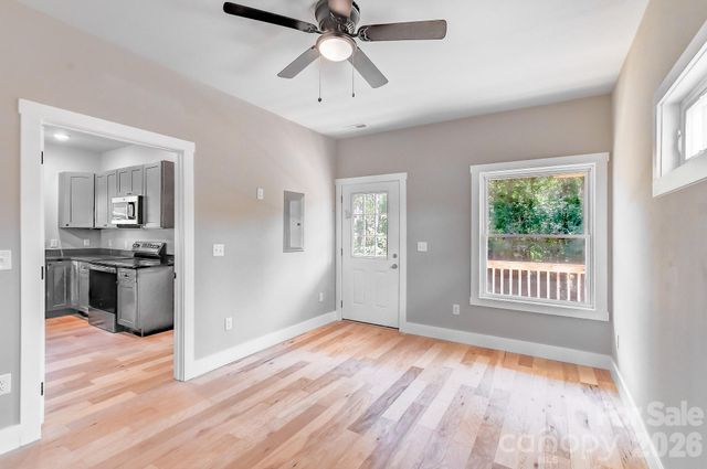 127 Northbend Drive, Asheville, NC 28804