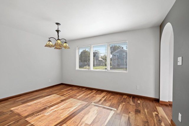 1123 CROOKS STREET, Green Bay, WI 54301