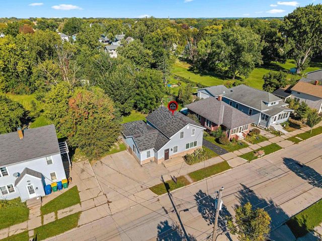 1123 CROOKS STREET, Green Bay, WI 54301