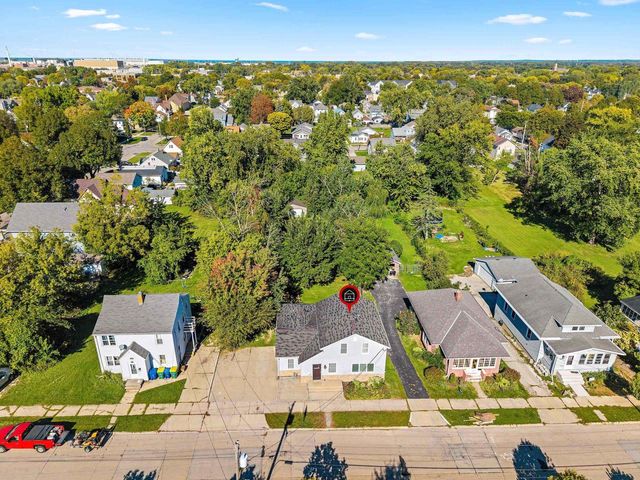 1123 CROOKS STREET, Green Bay, WI 54301