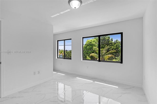 8016 NW 14th Place, Miami, FL 33147