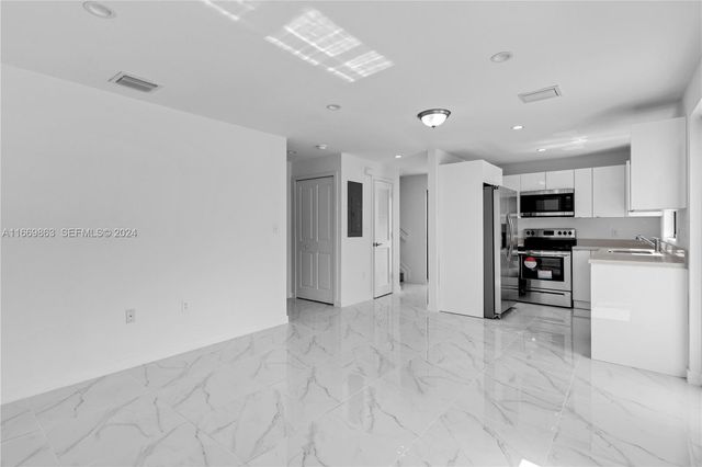 8016 NW 14th Place, Miami, FL 33147