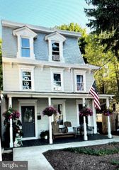 40 E POMFRET ST, Carlisle, PA 17013