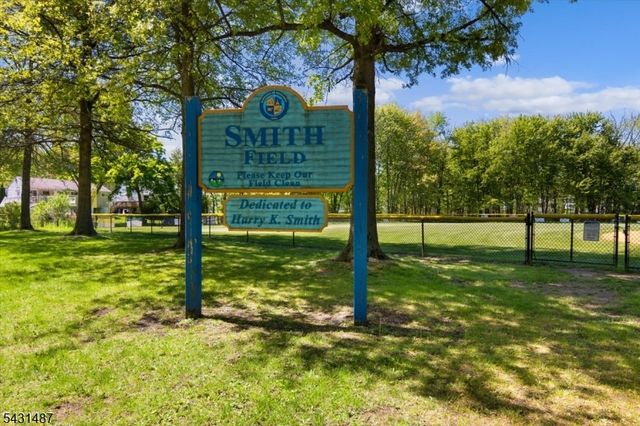 158 Rockaway Ave, Rockaway Boro, NJ 07866